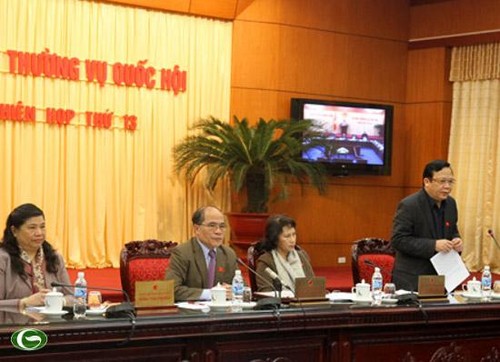 越南国会常务委员会第13次会议开幕 - ảnh 1