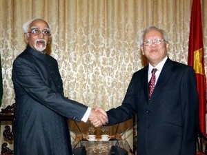 印度副总统哈米德•安萨里访问胡志明市 - ảnh 1