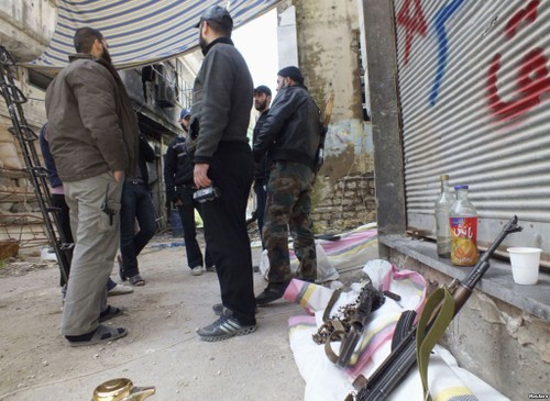 叙利亚反对派突袭霍姆斯市 - ảnh 1