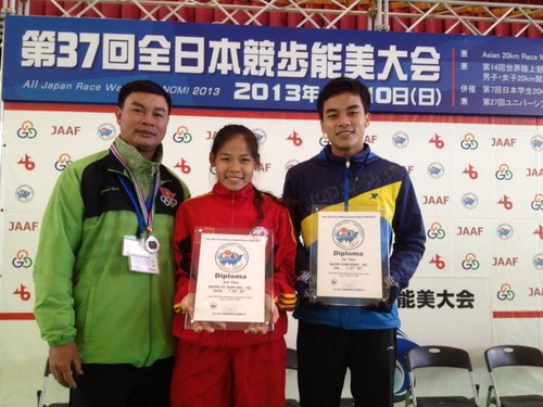 越南田径运动员阮氏清福在2013年亚洲竞走比赛中夺得银牌 - ảnh 1