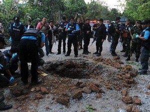 泰国南部炸弹袭击造成两名官员死亡 - ảnh 1