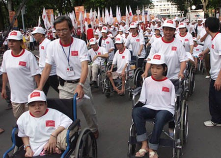 8·10越南橙剂受害者日活动在全国各地举行 - ảnh 1