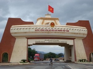 越南广治省和老挝沙湾拿吉省加强合作 - ảnh 1