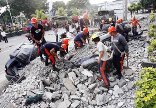 菲律宾发生地震，死伤人数持续上升 - ảnh 1