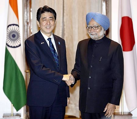 日本和印度同意与美国举行联合海上军演 - ảnh 1