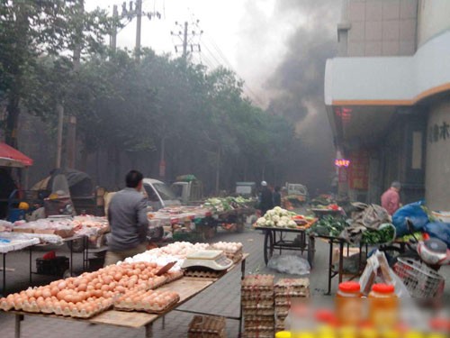 中国新疆发生爆炸袭击事件导致一百二十多人伤亡 - ảnh 1
