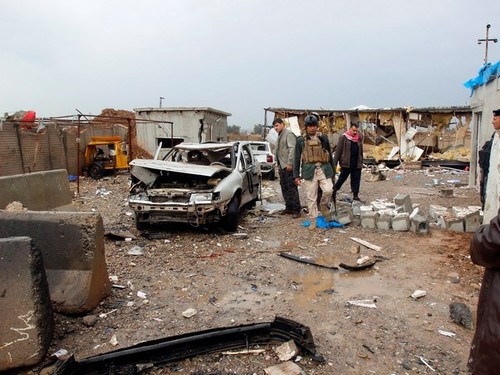 伊拉克发生自杀式爆炸袭击导致一百七十人死伤 - ảnh 1