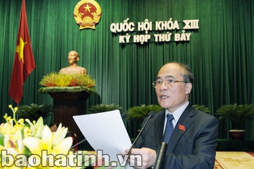 越南13届国会7次会议继续开展立法工作 - ảnh 1