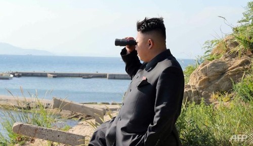 朝鲜领导人金正恩指导战术导弹试射演习 - ảnh 1