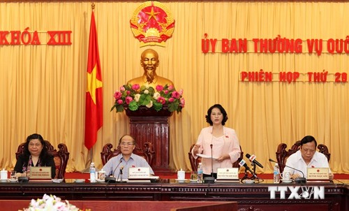 越南13届国会常委会第29次会议闭幕 - ảnh 1