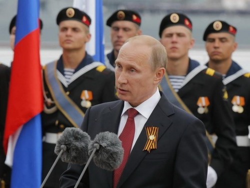 俄罗斯总统普京访问克里米亚 - ảnh 1
