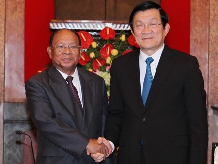 张晋创会见柬埔寨国会主席韩桑林 - ảnh 1