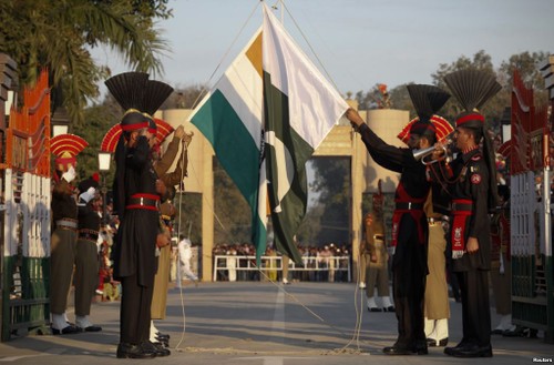 巴基斯坦与印度外交关系紧张 - ảnh 1
