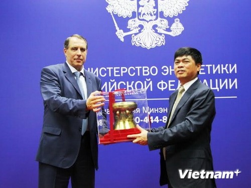 越南国家石油天然气集团加强与俄罗斯石油集团的合作 - ảnh 1