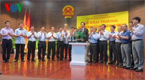 越南推动公务及公务员制度改革 - ảnh 1