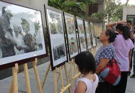 河内艺术摄影家协会举办“河内革新与发展”艺术摄影展 - ảnh 1