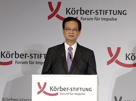 阮晋勇总理在德国柯尔柏基金会发表演讲 - ảnh 1