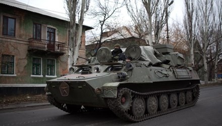 乌克兰宣布东部地区安全局势日益恶化 - ảnh 1