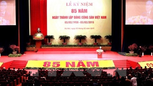 中国和古巴共产党、朝鲜劳动党、统一俄罗斯党领导人致电祝贺越南共产党成立85周年 - ảnh 1