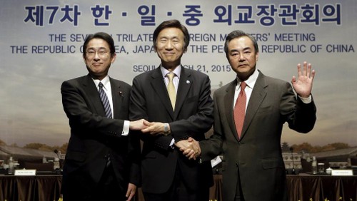 中日韩同意尽快举行三国领导人会议 - ảnh 1