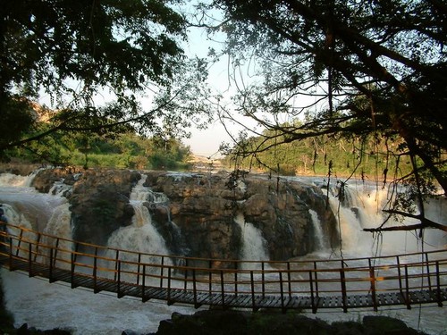 西原地区的壮观美景：德莱努尔瀑布 - ảnh 3