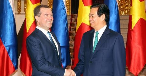 俄罗斯总理梅德韦杰夫圆满结束对越南的正式访问 - ảnh 1