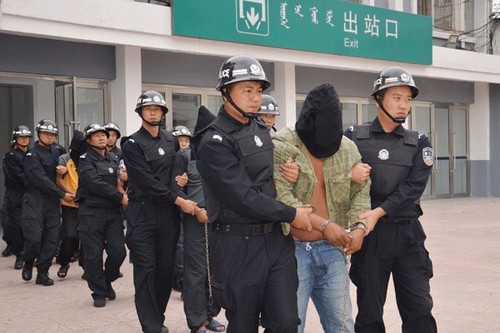 中国警方解救12名被拐卖越南籍妇女 - ảnh 1