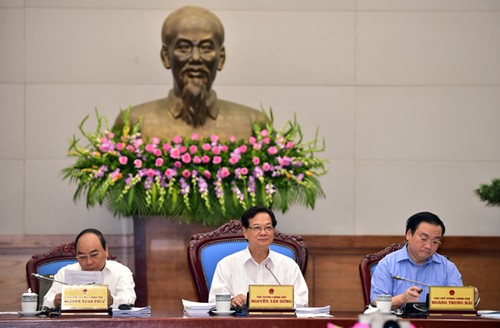 越南政府讨论推动社会经济发展的具体措施 - ảnh 1