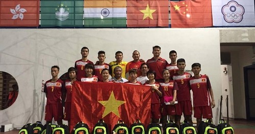 越南在第八届世界毽球锦标赛上夺得团体第一名 - ảnh 1