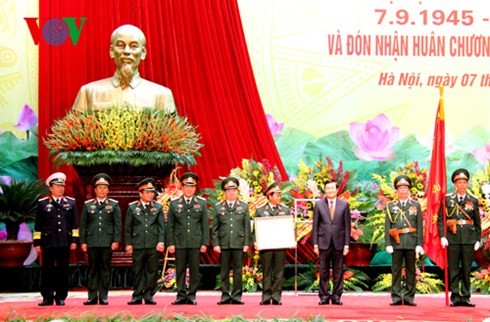 越南人民军总参谋部成立70周年纪念大会在河内举行 - ảnh 2