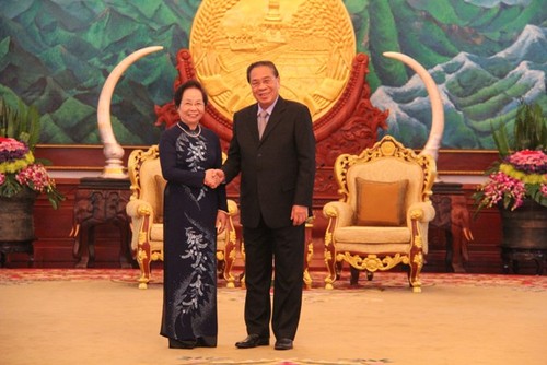 越南国家副主席阮氏缘正式访问老挝 - ảnh 2