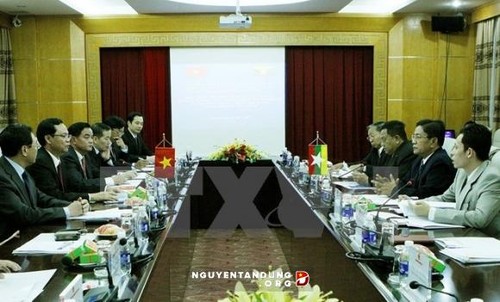 越南政府监察总署和缅甸反腐行动委员会签署合作备忘录 - ảnh 1