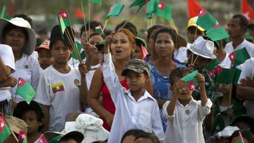 缅甸稳定政局 面向发展 - ảnh 1