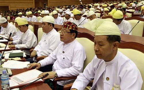 缅甸联邦议会通过在西部建立经济特区的土地划拨议案 - ảnh 1