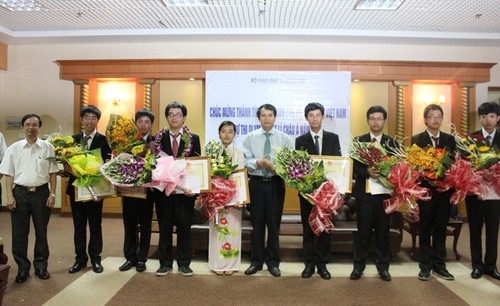越南承办第19届亚洲物理学奥林匹克竞赛 - ảnh 1