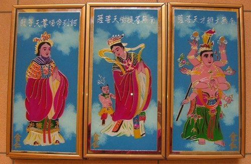 越南民俗画展在河内举行 - ảnh 1
