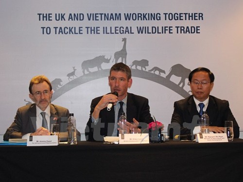 越南与英国加强打击野生动植物贩卖行为 - ảnh 1
