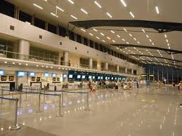 越南内排国际航空港荣获全球进步最大机场奖 - ảnh 1