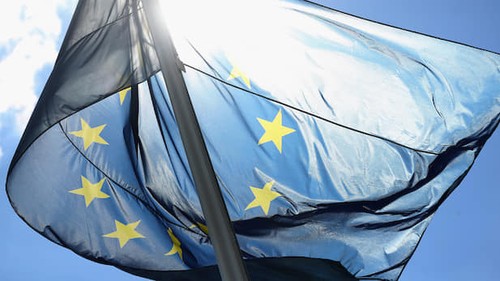 欧盟批准签署《综合经济与贸易协议》 - ảnh 1