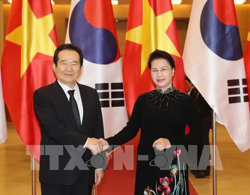 越南-韩国：经贸与投资领域的头等重要伙伴 - ảnh 1
