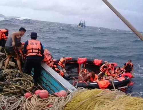 泰国普吉岛沉船事故：找到幸存者的可能性不大 - ảnh 1