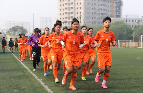  越南U15女足力争入围2019东南亚U15女足锦标赛决赛圈 - ảnh 1