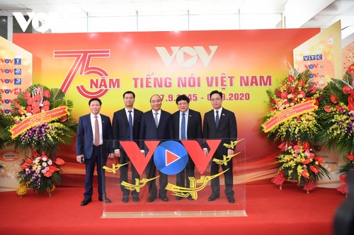 越南之声隆重举行台庆75周年纪念大会 - ảnh 1