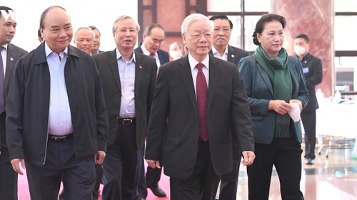 越共中央总书记、国家主席阮富仲说：反腐败是一项重要、经常性和长期的任务 - ảnh 1
