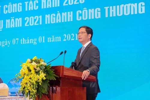 在发展经济过程中发挥《三驾马车》的作用有助于越南达到2021年经济增长目标 - ảnh 2
