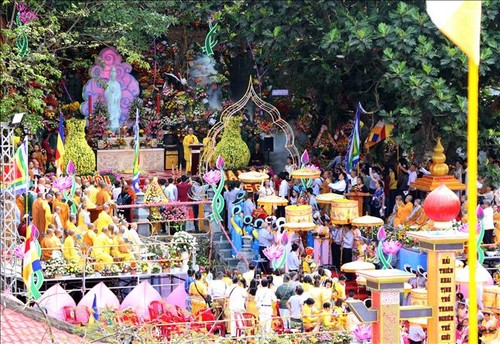 岘港市观世音五行山庙会被列入国家非物质文化遗产名录 - ảnh 1