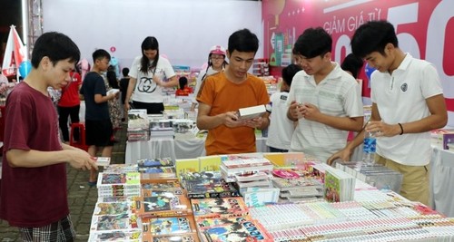 2021年越南图书日：书籍与阅读文化有助于对接传统和现代 - ảnh 1