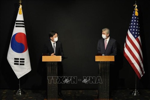 韩美两国讨论朝核问题 - ảnh 1