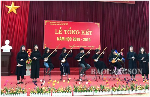 越南谅山省的校园民族文化俱乐部模式成效显著 - ảnh 1