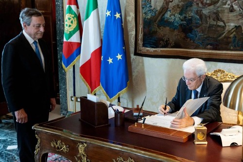 意大利政局动荡和欧盟的担忧 - ảnh 2